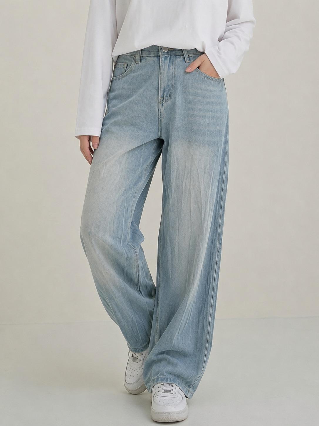 Light Ice Blue Vintage Wash Wide-Leg Baggy Jeans