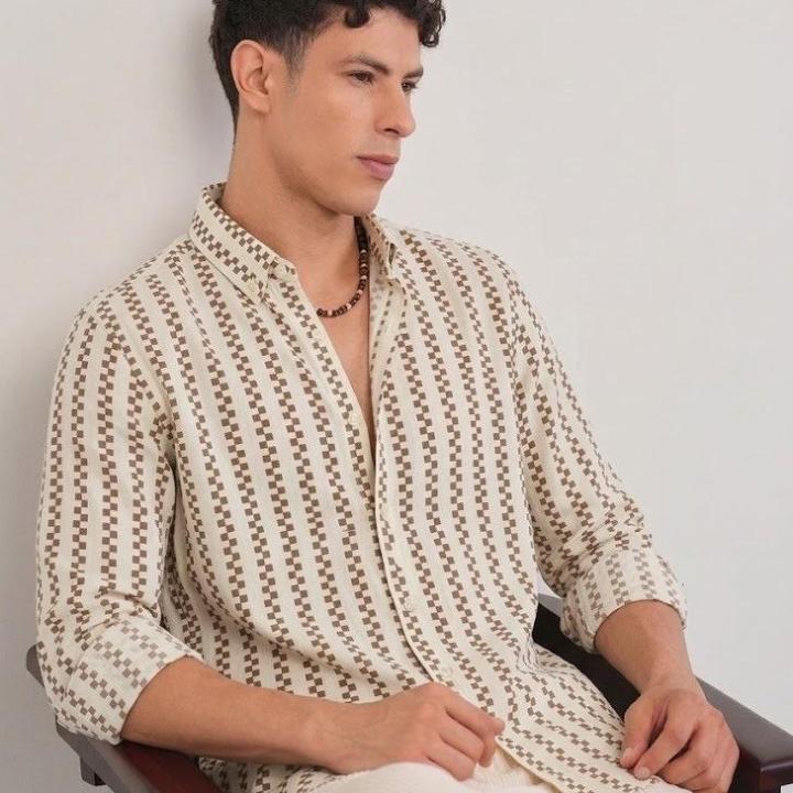 Beige & Brown Geometric Stripe